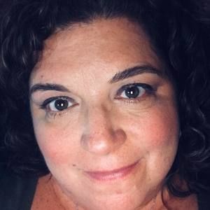 Meet your Posher, Cami